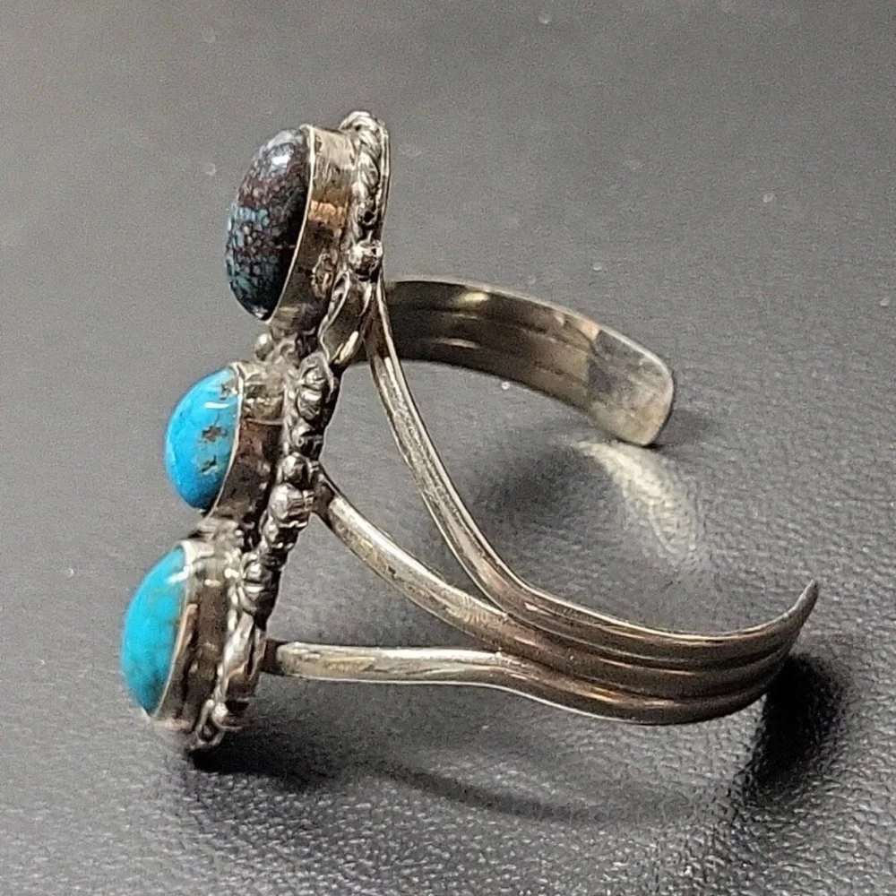 Native American Large Sterling Silver Triple Turquoise Stone Cuff Bracelet ... - Picture 4 of 14